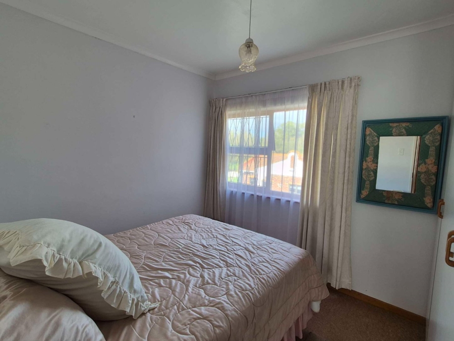 3 Bedroom Property for Sale in Kabega Park Eastern Cape